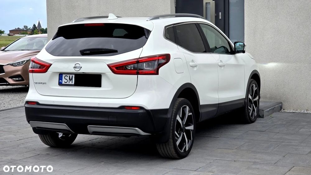 Nissan Qashqai 1.2 DIG-T Tekna+ - 16