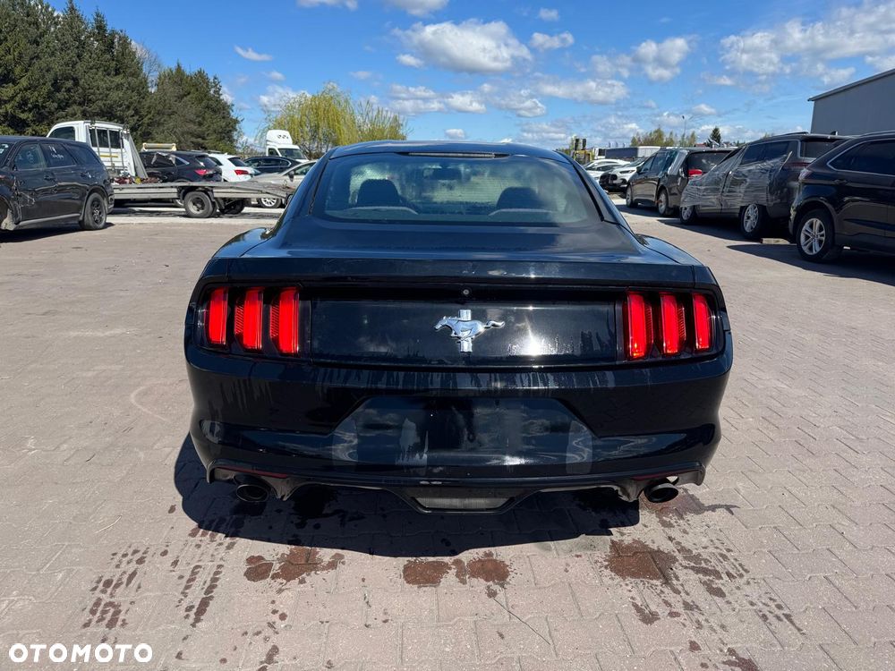 Ford Mustang 3.7 V6 - 2