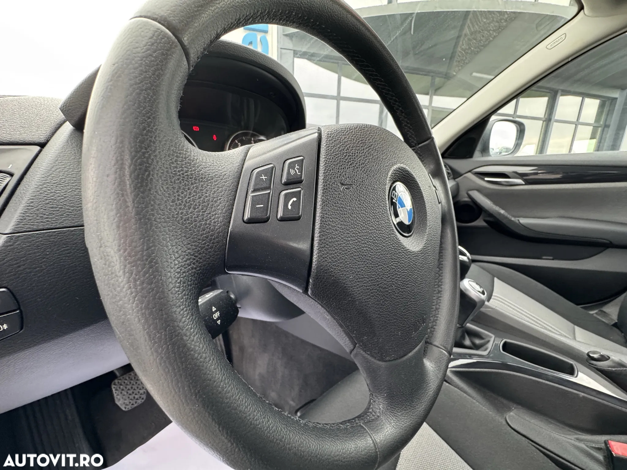 BMW X1 sDrive18d - 16