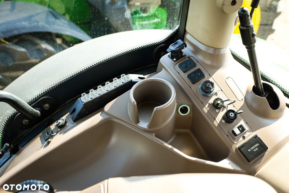 John Deere 6195R - 21