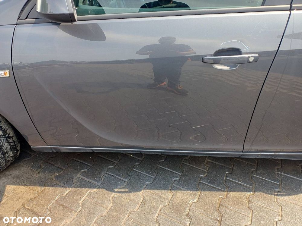 DRZWI KOMPLETNE LEWY PRZÓD OPEL INSIGNIA A Z177 - 2