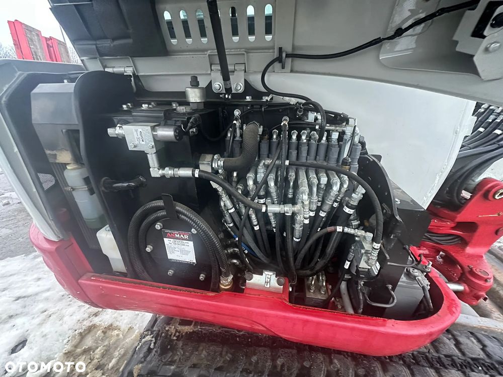 Takeuchi TB230 V3 - 8
