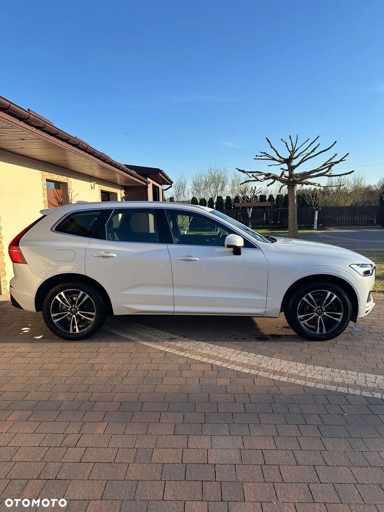 Volvo XC 60 D4 Momentum - 3