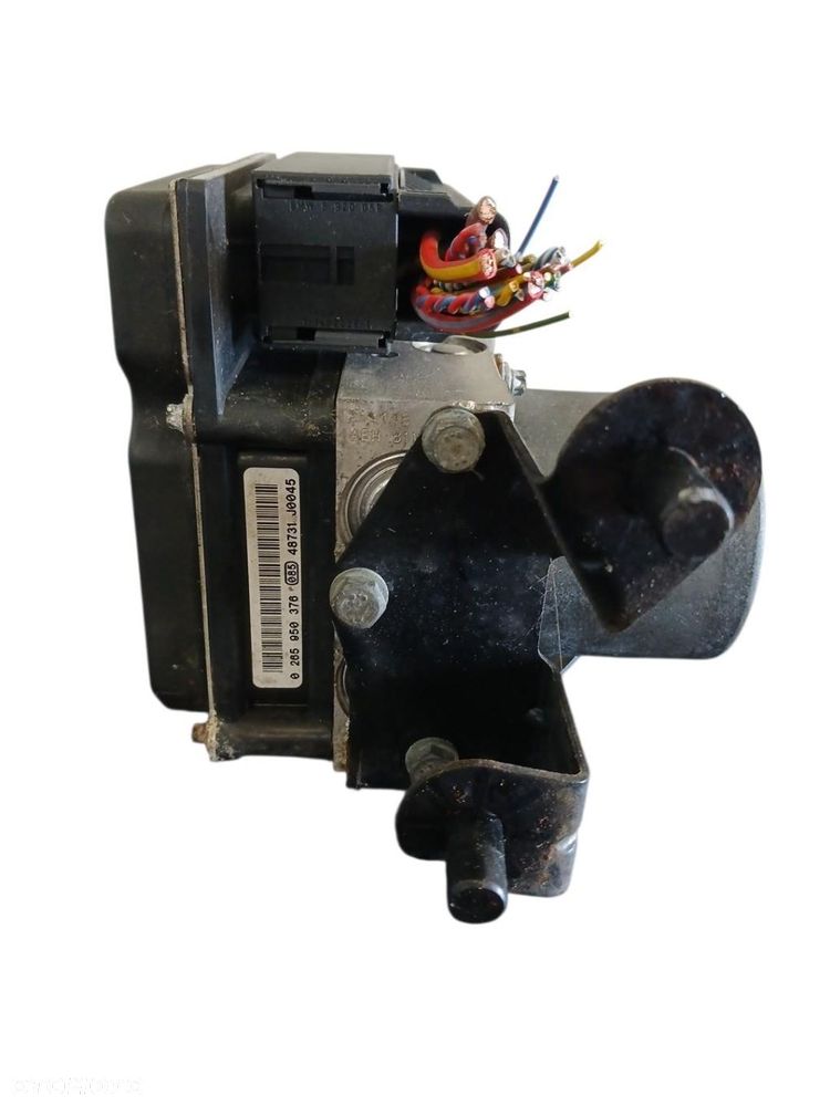 POMPA HAMULCOWA ABS BMW E61 6768910 E61 - 3