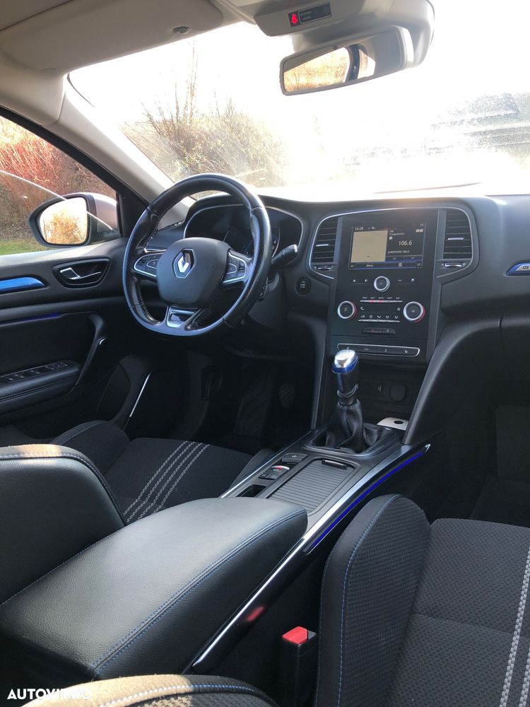 Renault Megane Sport Tourer 1.5 dCi GT Line - 16