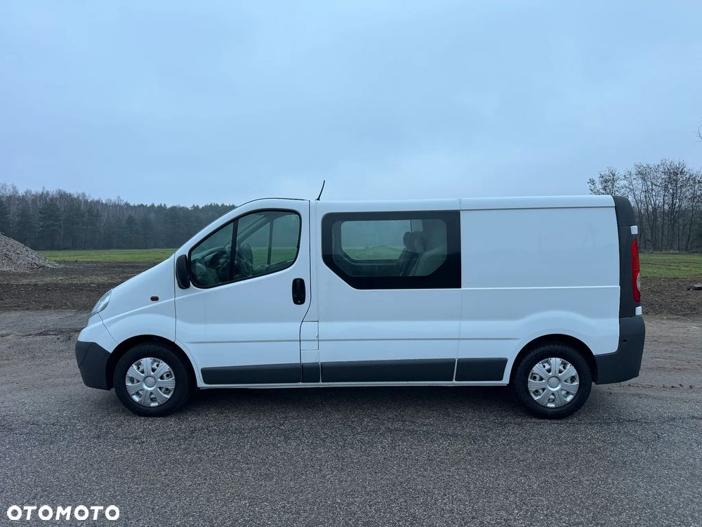 Opel VIVARO*6miejsc*KLIMA*2013 - 6