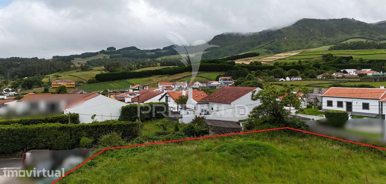 Terreno Urbano para construção com projeto de moradia T3 aprovado - Grande imagem: 4/10
