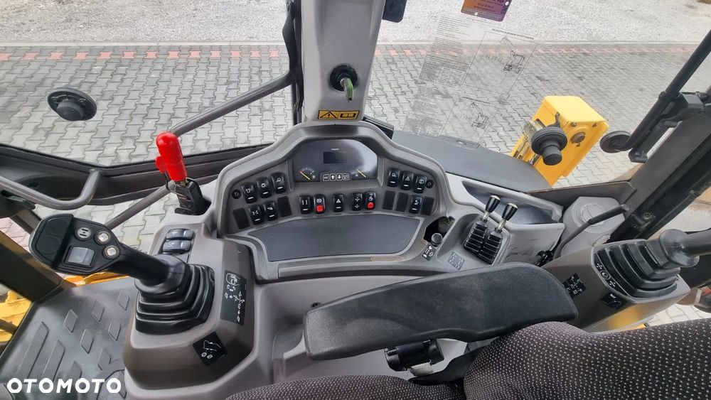 Volvo BL71B/MASZYNA SPROWADZONA - 14