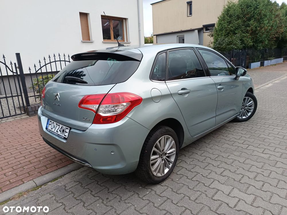 Citroen C4 2012 photo 4