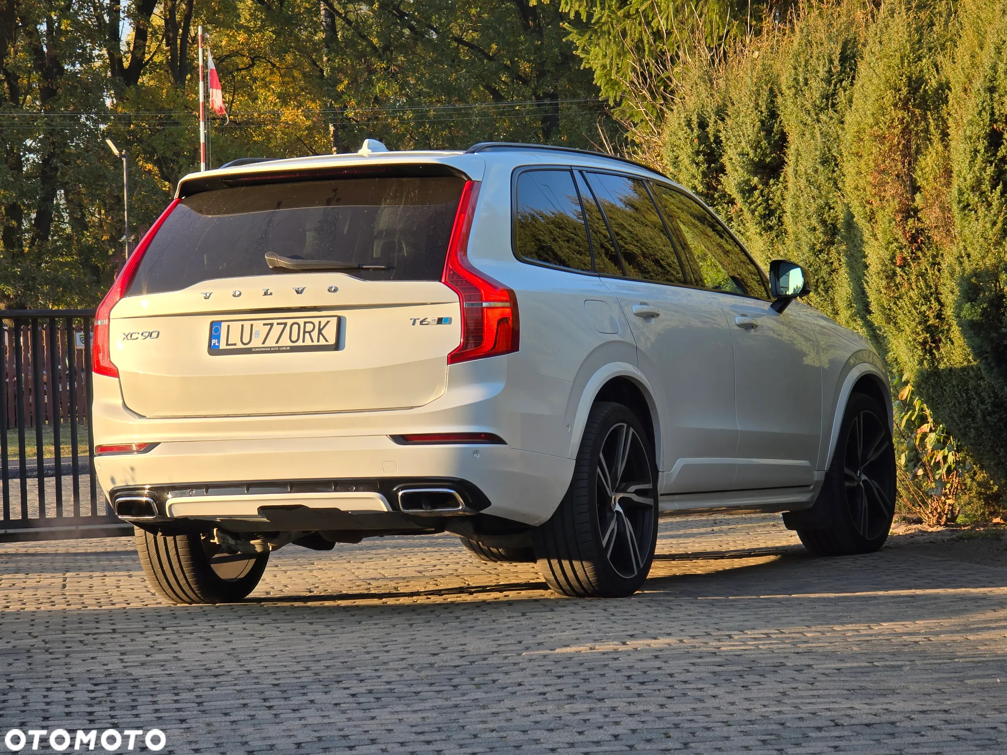 Volvo XC 90 T6 AWD R-Design 7os - 12