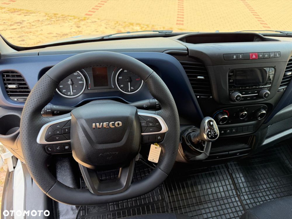 Iveco Daily 2.3 HPI / 136 KM / L2H2 / Automat / - 29