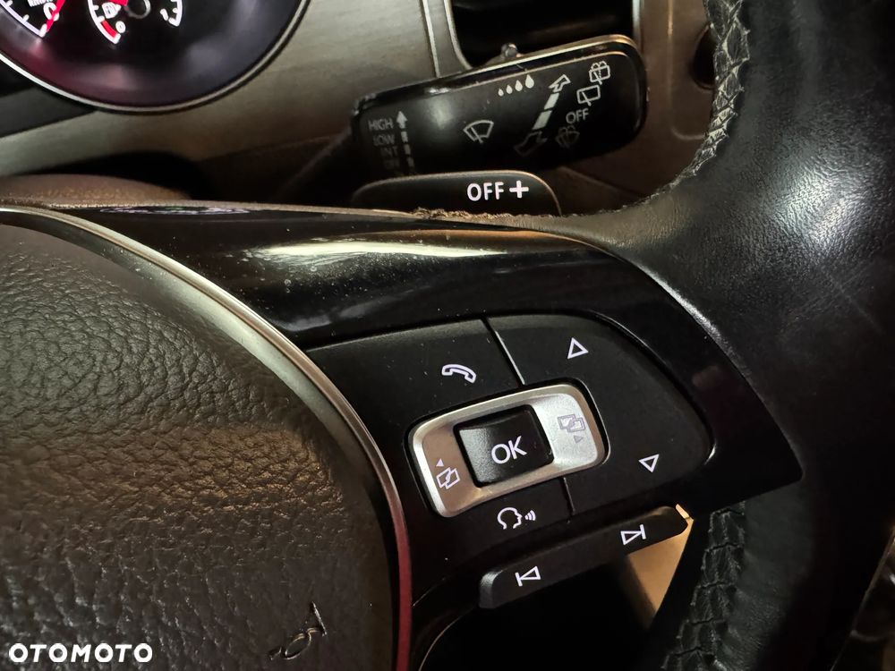 Volkswagen Golf Sportsvan 1.4 TSI (BlueMotion Technology) DSG Comfortline - 17