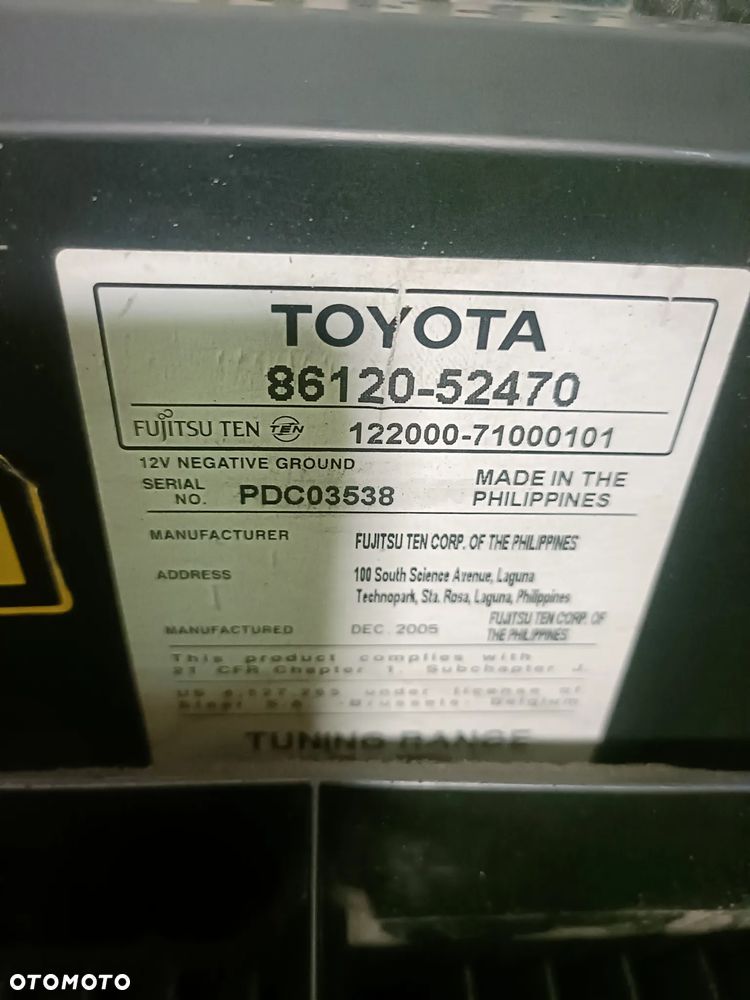 TOYOTA YARIS II 05-11 radioodtwarzacz radioodbiornik radio 8612052470 * - 9