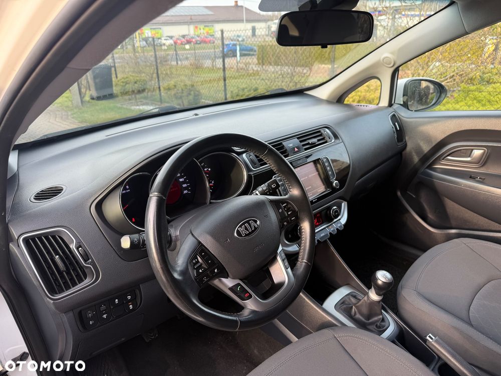 Kia Rio 1.2 Dream-Team Edition - 13