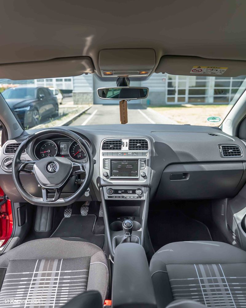 VW Polo 1.0 Trendline - 18