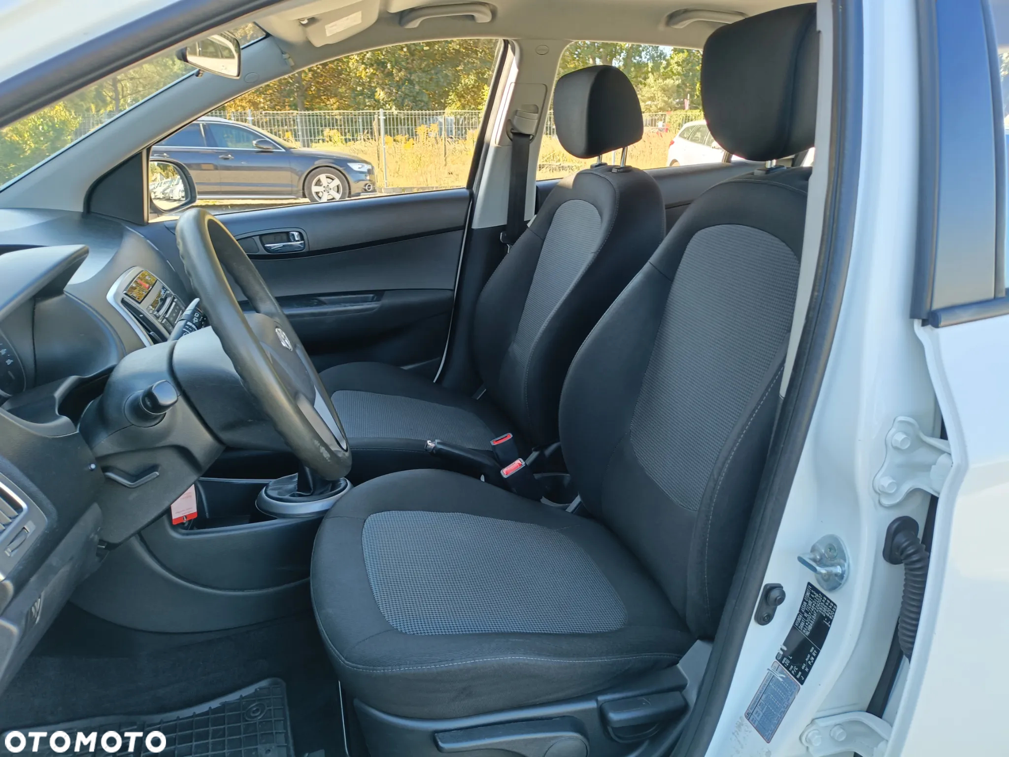 Hyundai i20 - 10