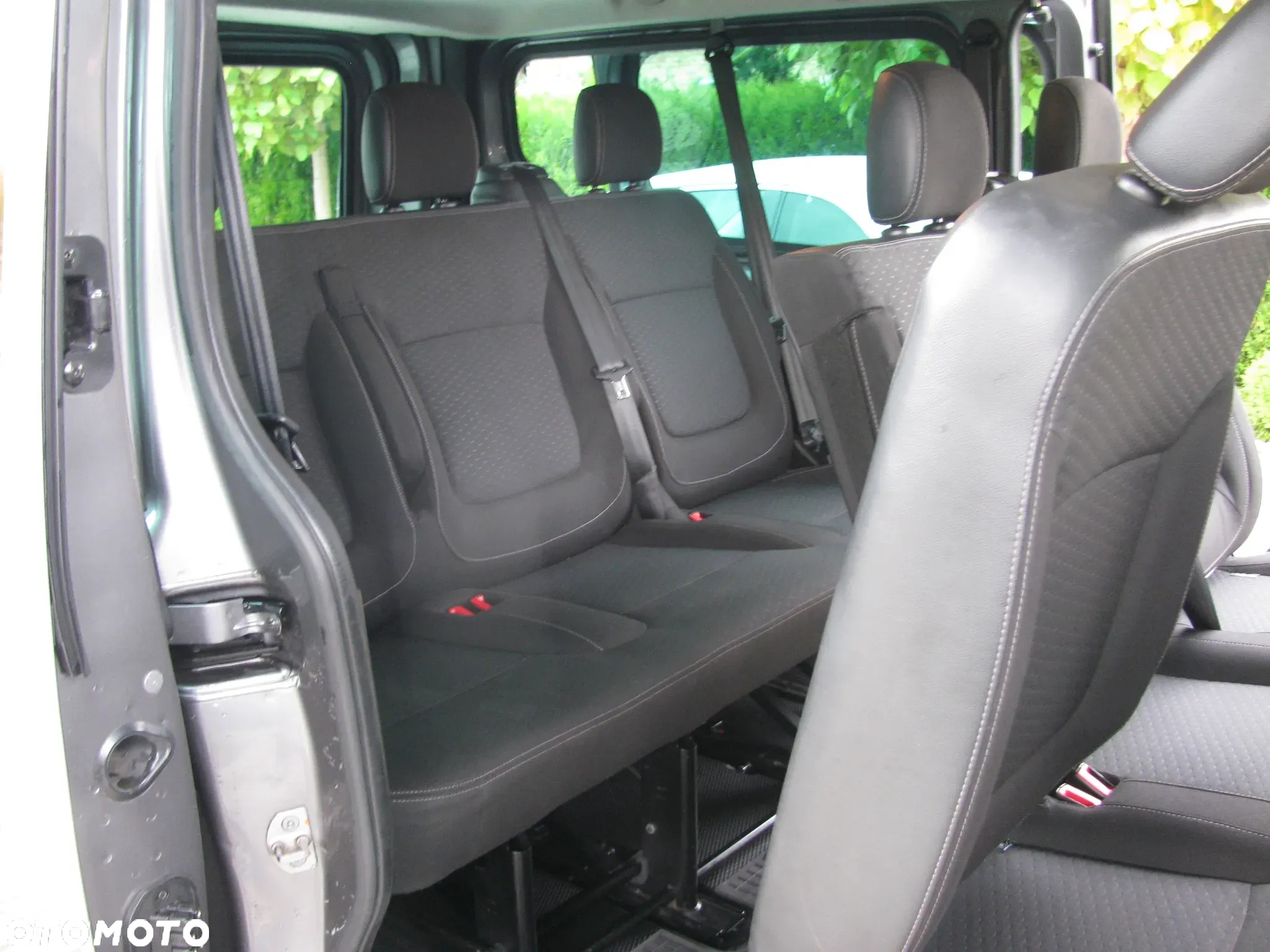 Opel Vivaro Tourer 1.6 CDTI L2 - 24