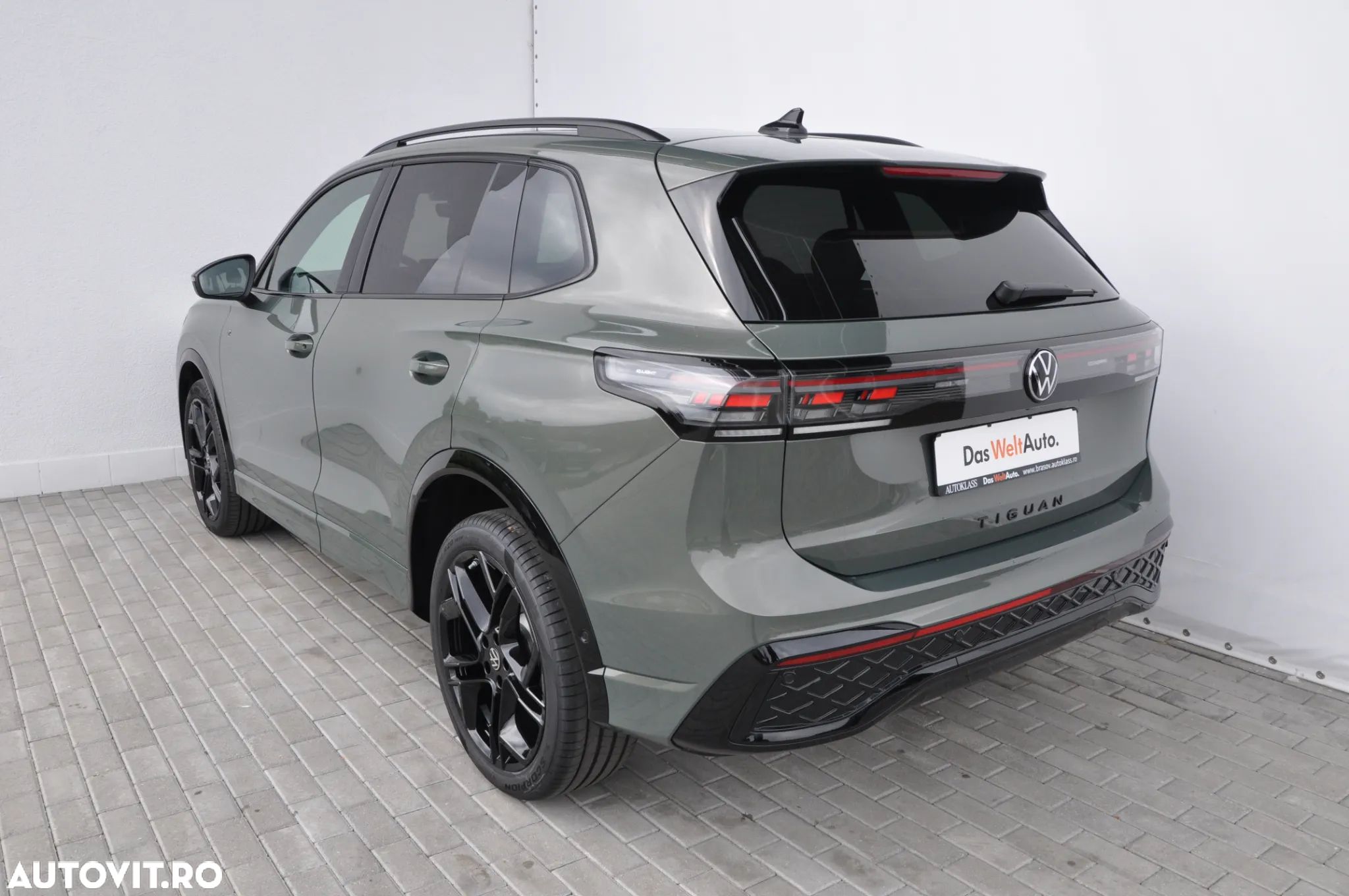 Volkswagen Tiguan 2.0 TDI DSG 4Motion R-Line - 3