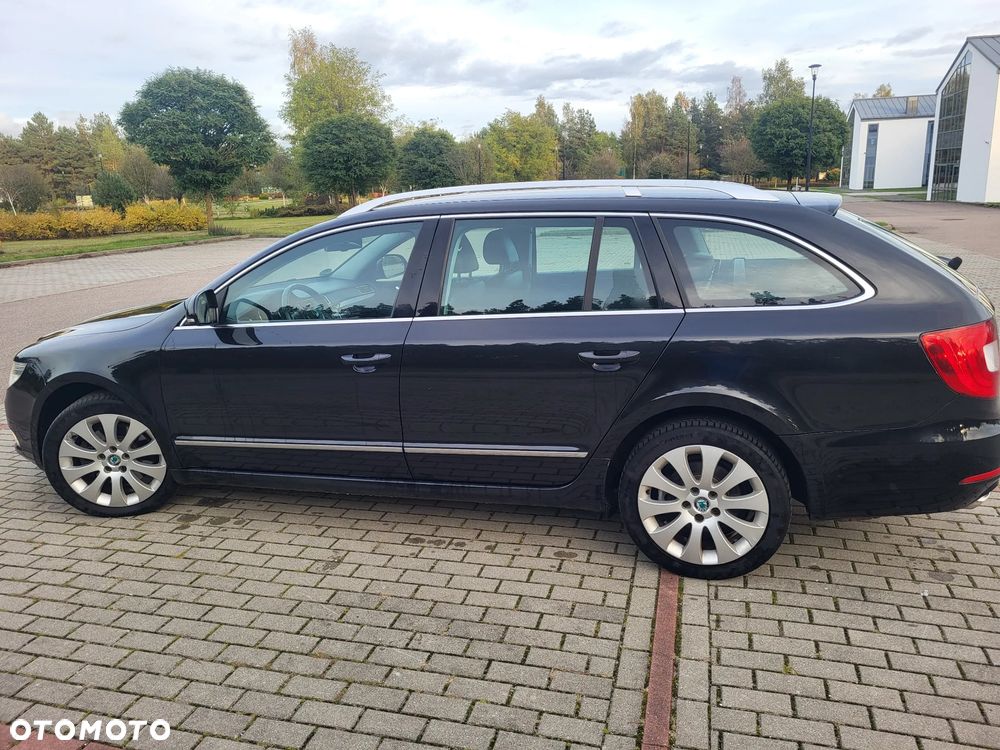 Skoda Superb 2.0 TDI Comfort DSG - 8