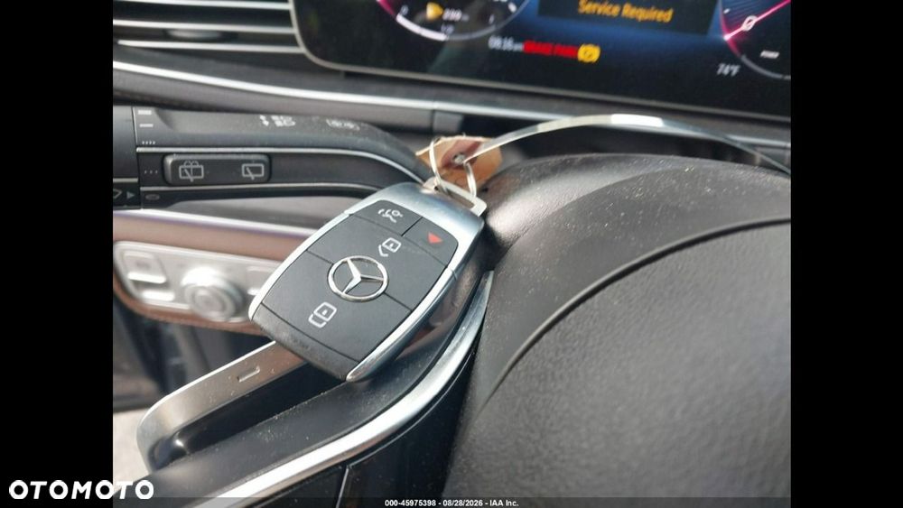Mercedes-Benz GLE - 12