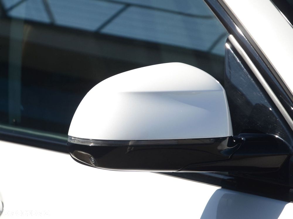 BMW X7 - 16