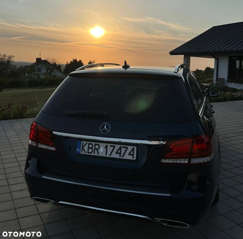 Mercedes-Benz Klasa E 200 BlueTEC 7G-TRONIC Elegance - 9