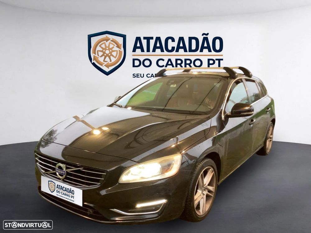 Volvo V60 D6 Plug-In-Hybrid AWD Geartronic Summum - 1