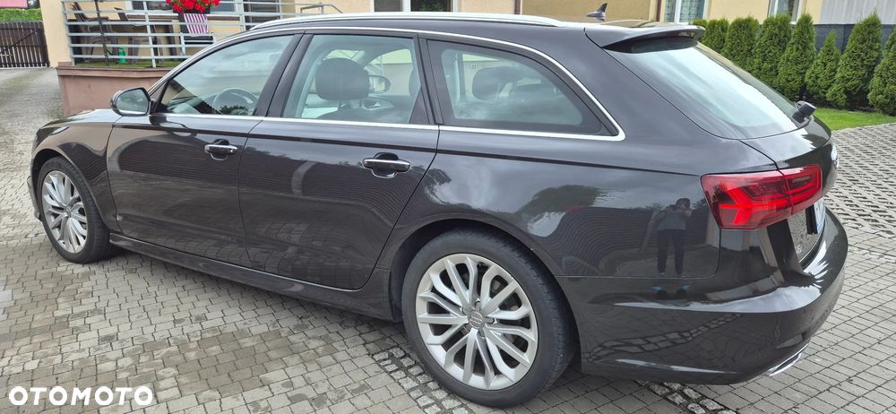 Audi A6 Avant 2.0 TDI Ultra S tronic - 10
