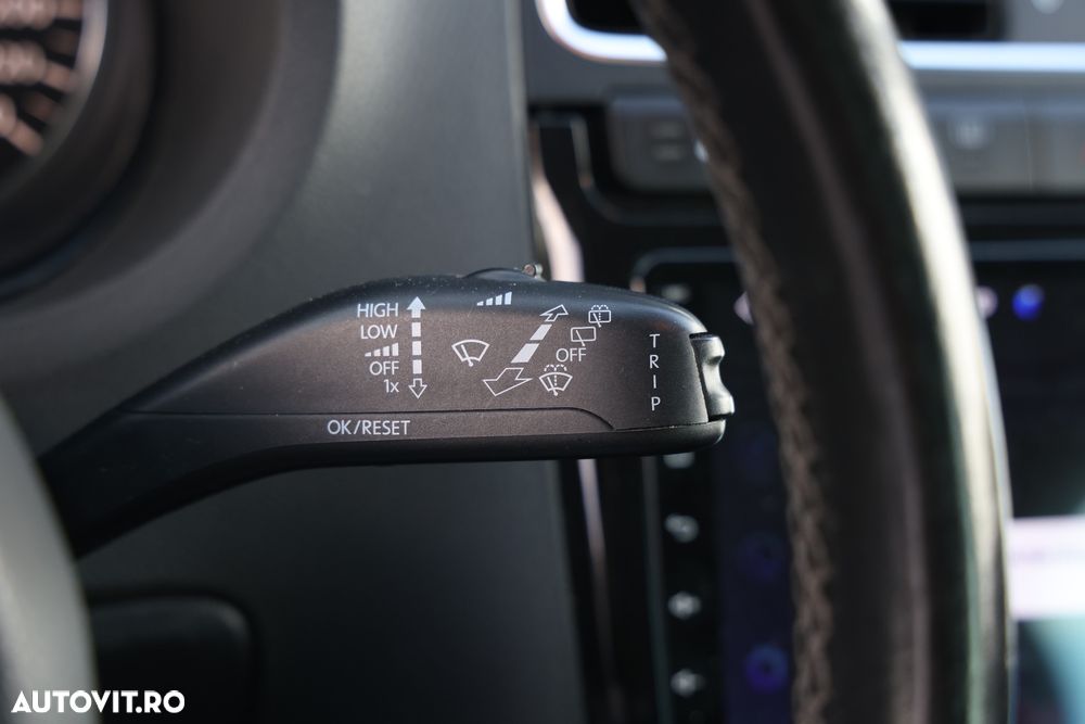 Volkswagen Polo 1.6 TDI DSG Style - 26