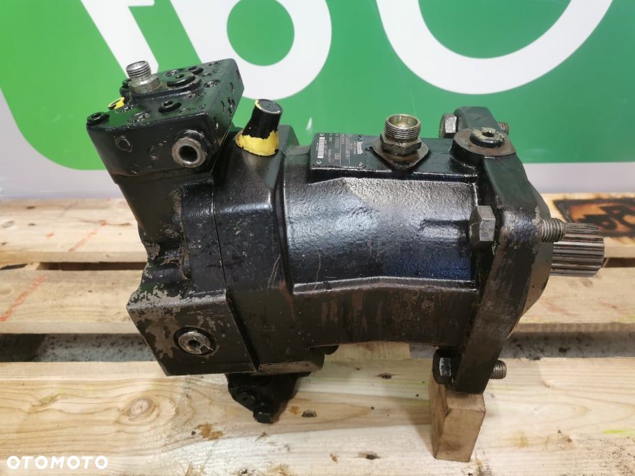 Silnik jazdy Deutz-fahr 26.6 Agrovector {Rexroth A6VM107DA1} - 11
