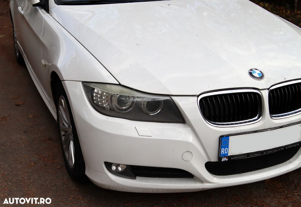 BMW Seria 3 318d - 11