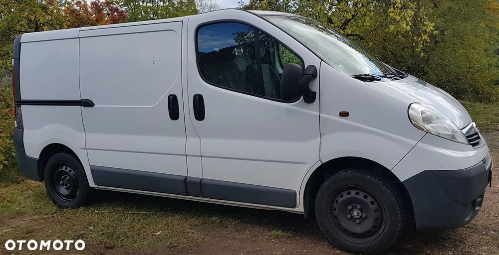 Opel Vivaro - 1
