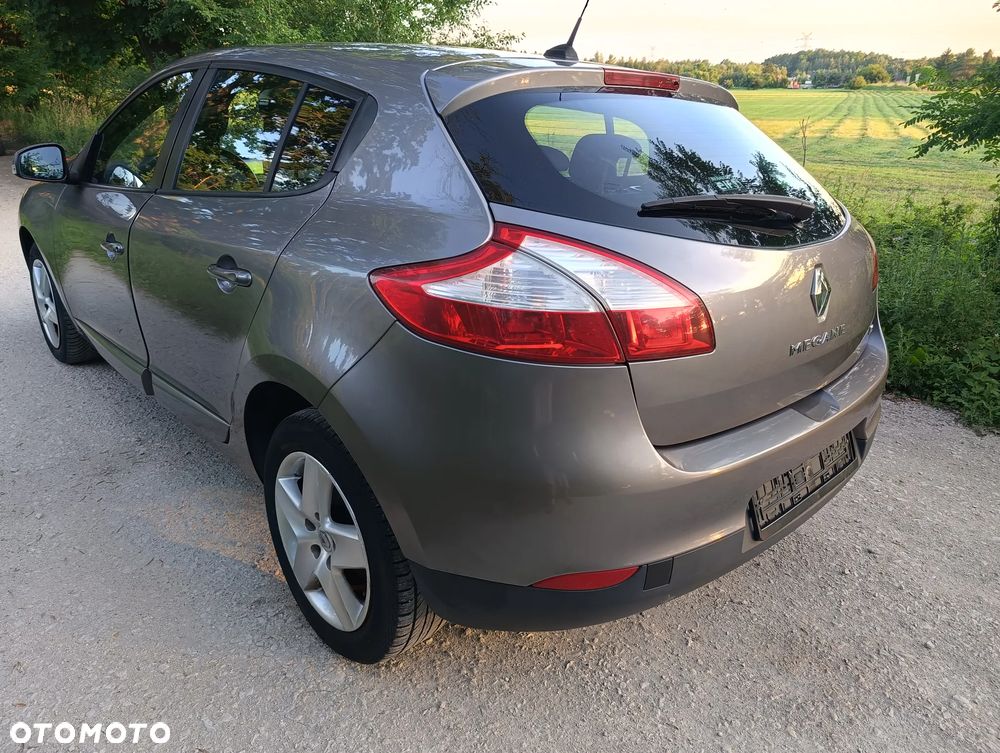 Renault Megane - 5
