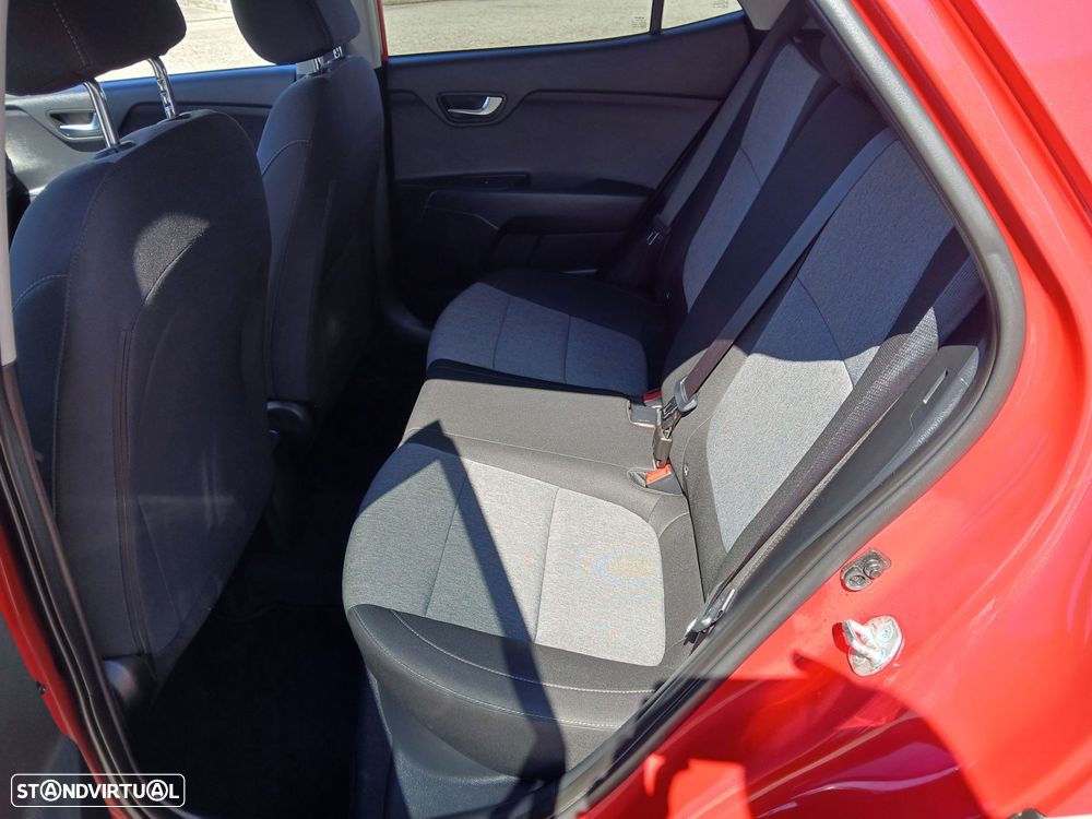 Kia Stonic 1.2 Dynamic - 18