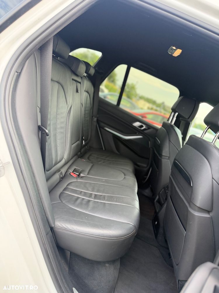 BMW X5 xDrive30d - 19