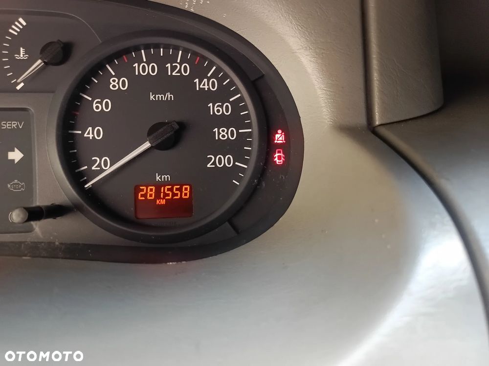 Nissan Primastar L1H1 (8-Si.) Avantour - 11