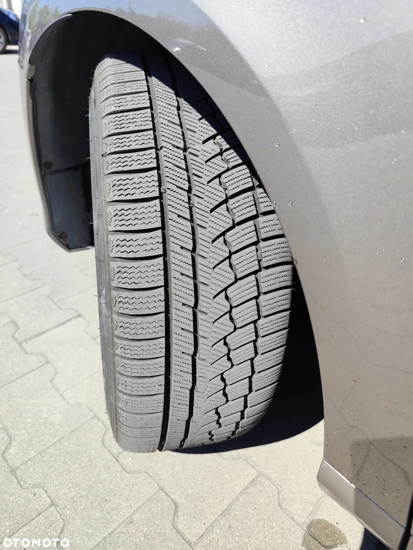 Volkswagen Passat 2.0 TDI DPF Highline - 34