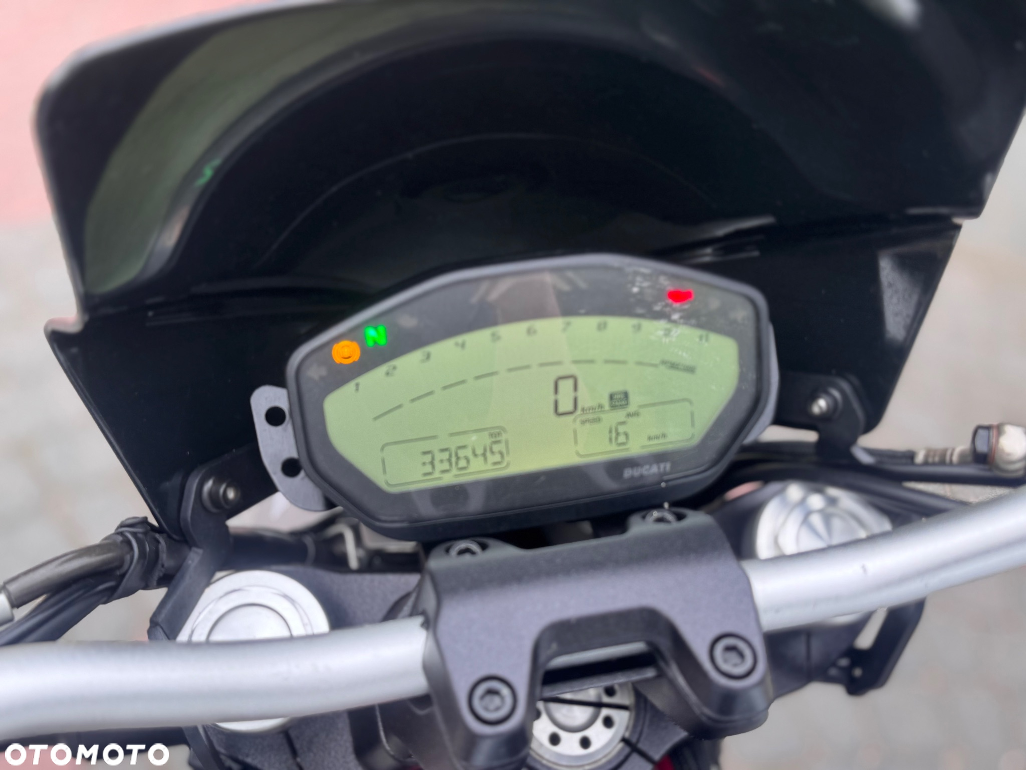 Ducati Monster - 27