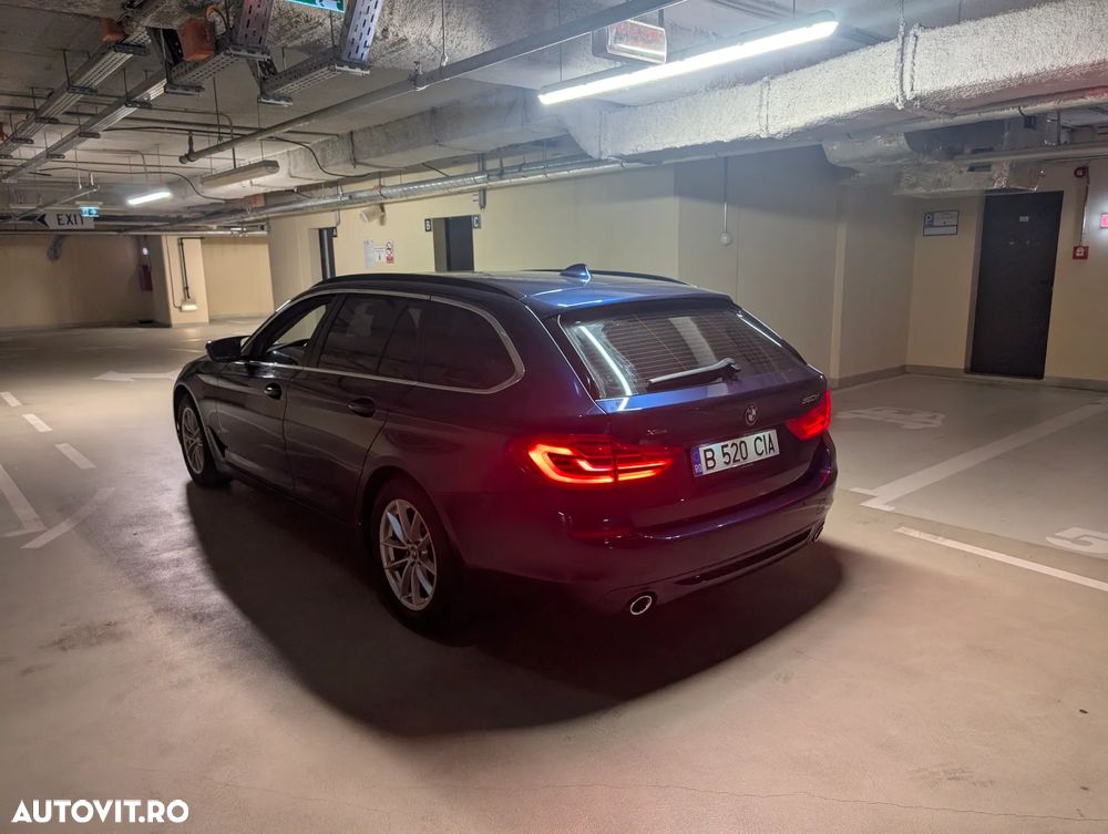 BMW Seria 5 520d xDrive Touring Aut. - 3