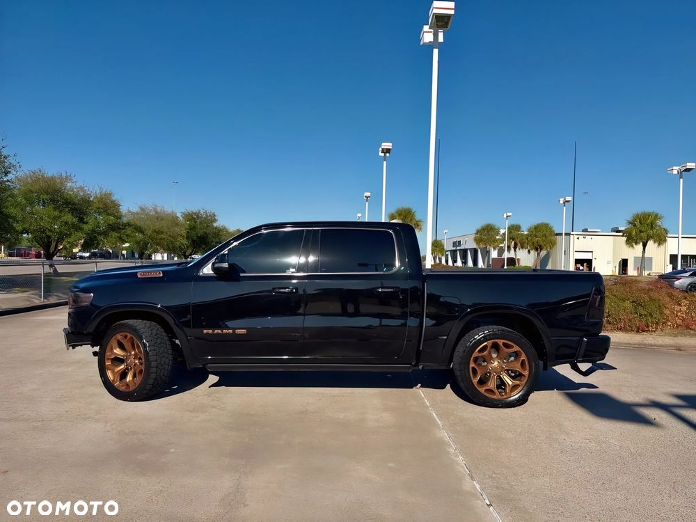 RAM 1500 Crew Cab Longhorn - 4