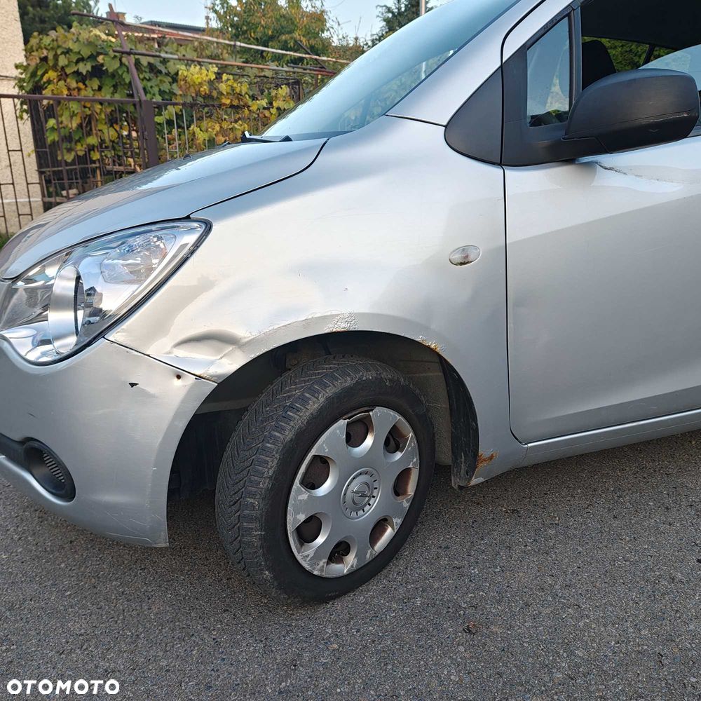 Opel Agila - 10