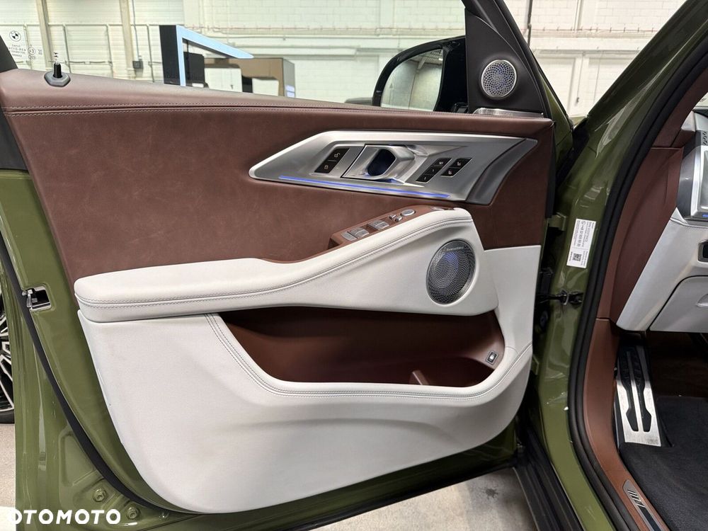 BMW XM 50e PHEV sport - 12