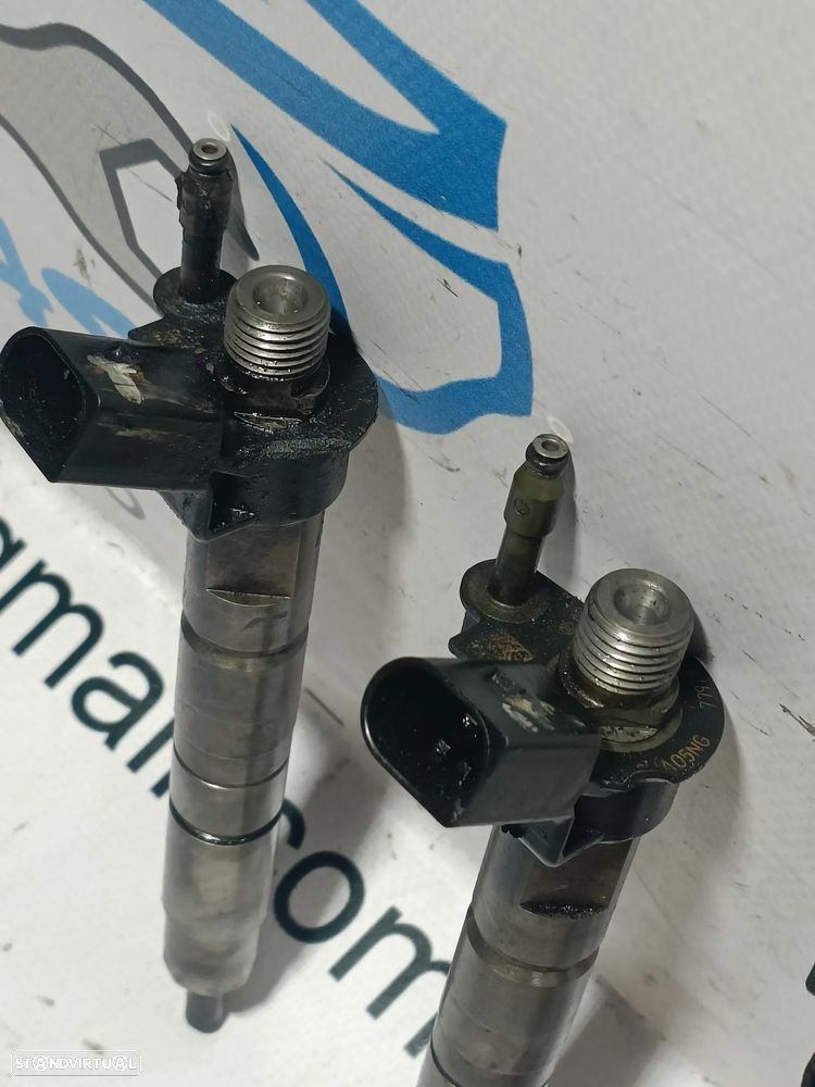 INJETOR INJETORES INJECTOR INJECTORES  INJECÇÃO INJEÇÃO SÉRIE 1 E81 E87 LCI E88 E82 SÉRIE 3 E90 E90 LCI E91 E91 LCI E92 E93 SÉRIE 5 E60 LCI E61LCI X3 83 LCI N47 7797877  0445116001 7797877 05 - 4