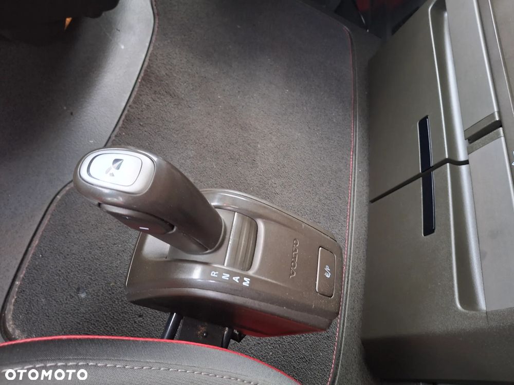 Volvo FH 420 Ciągnik Siodłowy Kabina XL ADR Euro 6 404 Tyś Przebiegu Przewóz Towarów Niebezpiecznych - 18