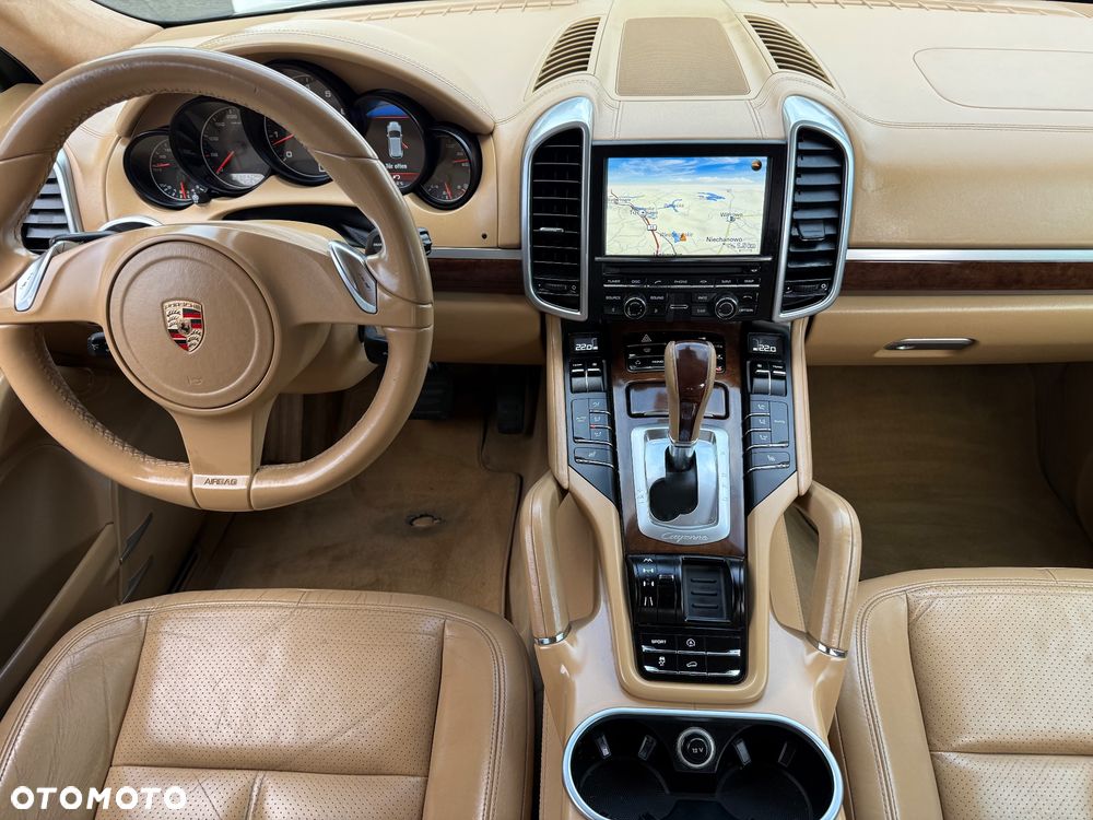 Porsche Cayenne Platinum Edition - 19