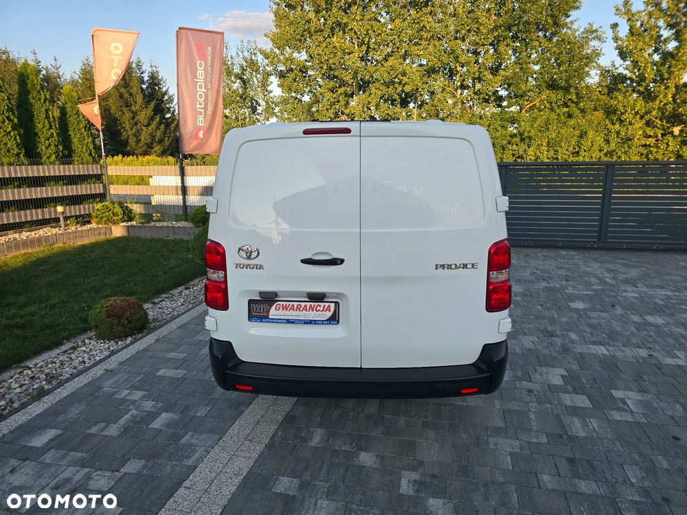 Toyota PROACE - 16