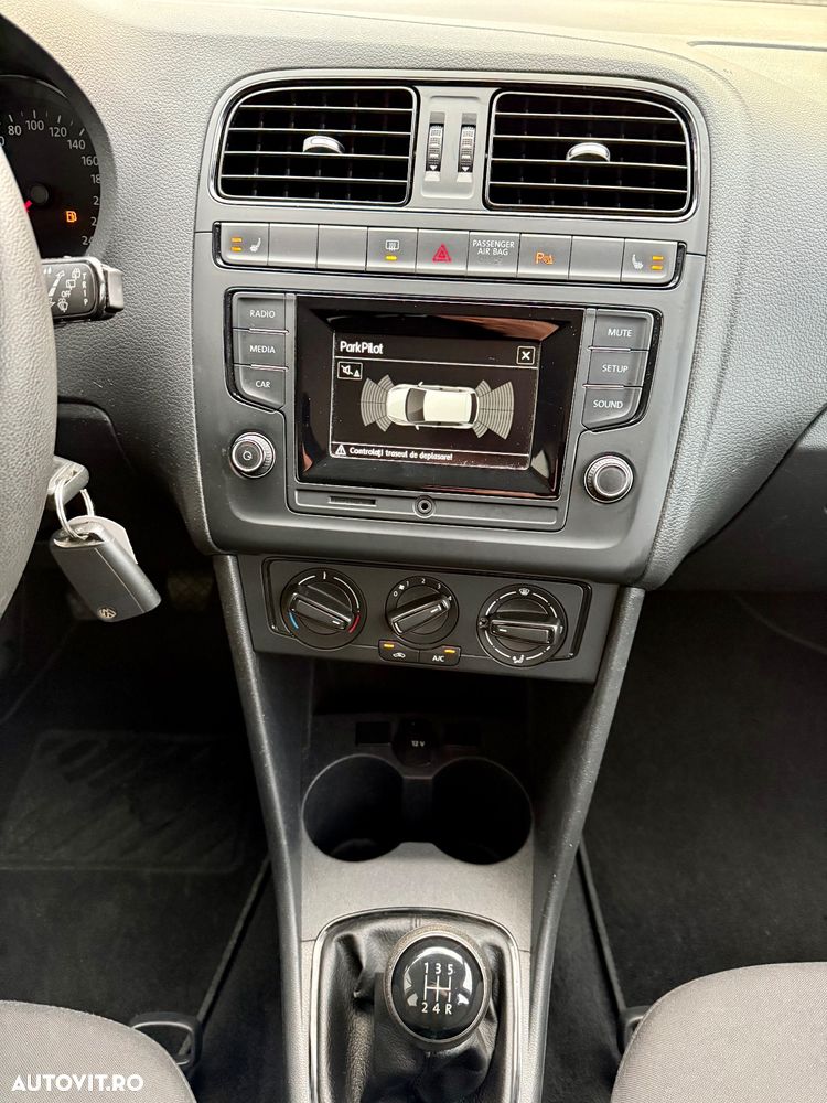 Volkswagen Polo 1.0 (Blue Motion Technology) Comfortline - 10