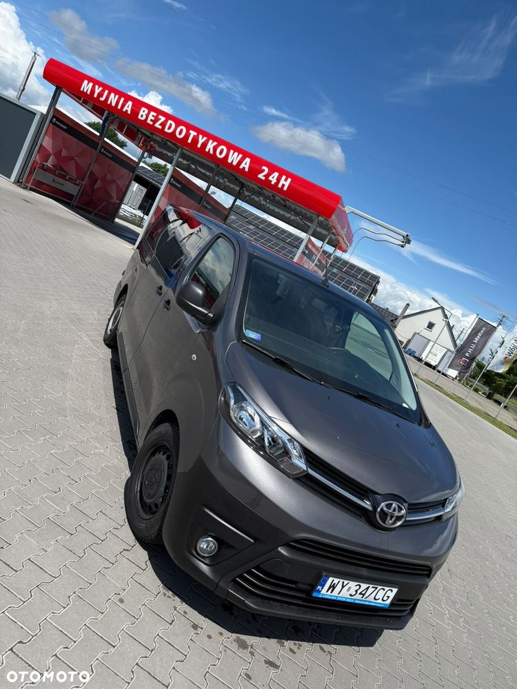 Toyota ProAce Kombi D-4D Long 2,8t - 3