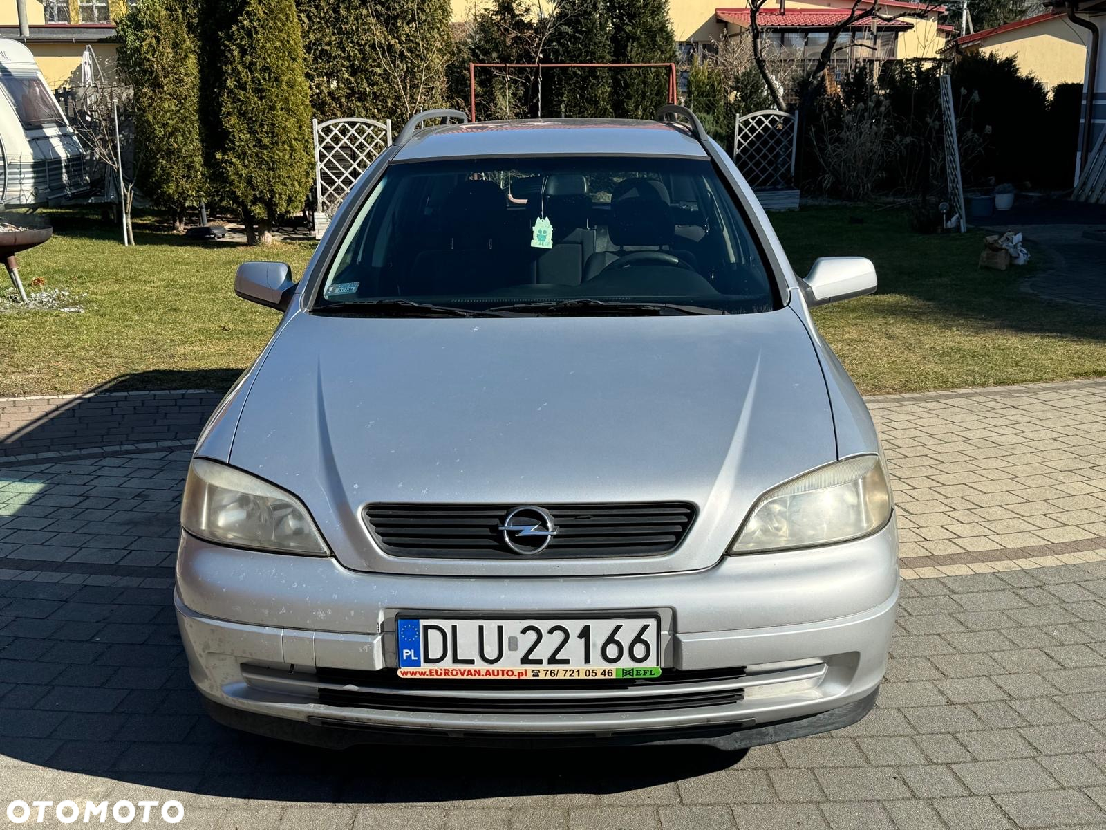 Opel Astra II 2.0 DI - 2