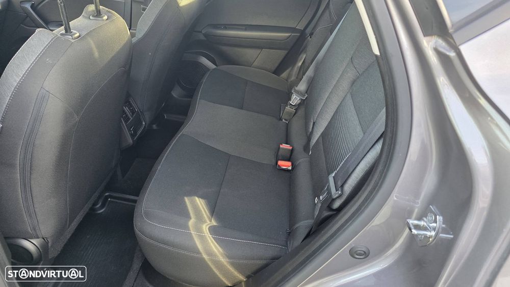 Renault Captur 1.0 TCe Exclusive - 6